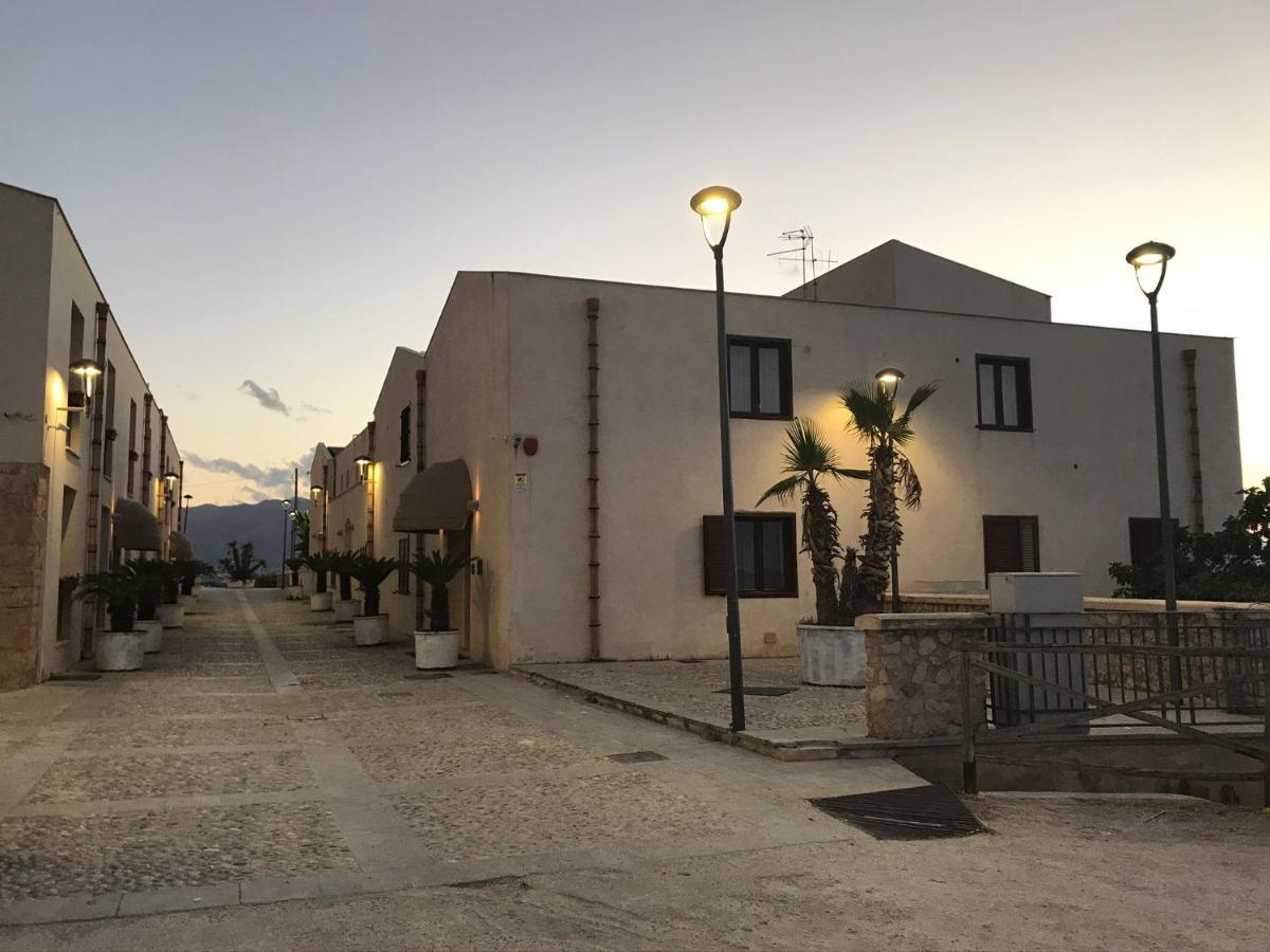 Marina Holiday & Spa Balestrate Exterior photo